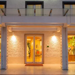 *** Hotel La Pergola Itália