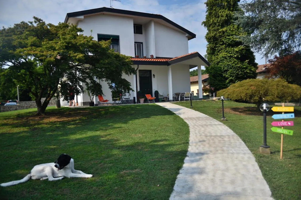 Sleep&Fly Malpensa Bed and Breakfast Case Nuove  Bed & Breakfast